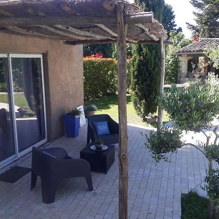 Wine Garden Vila Gardegan-et-Tourtirac Exterior foto