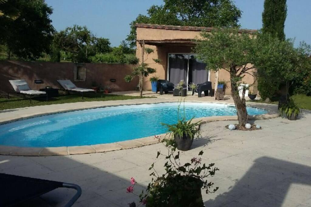 Wine Garden Vila Gardegan-et-Tourtirac Exterior foto
